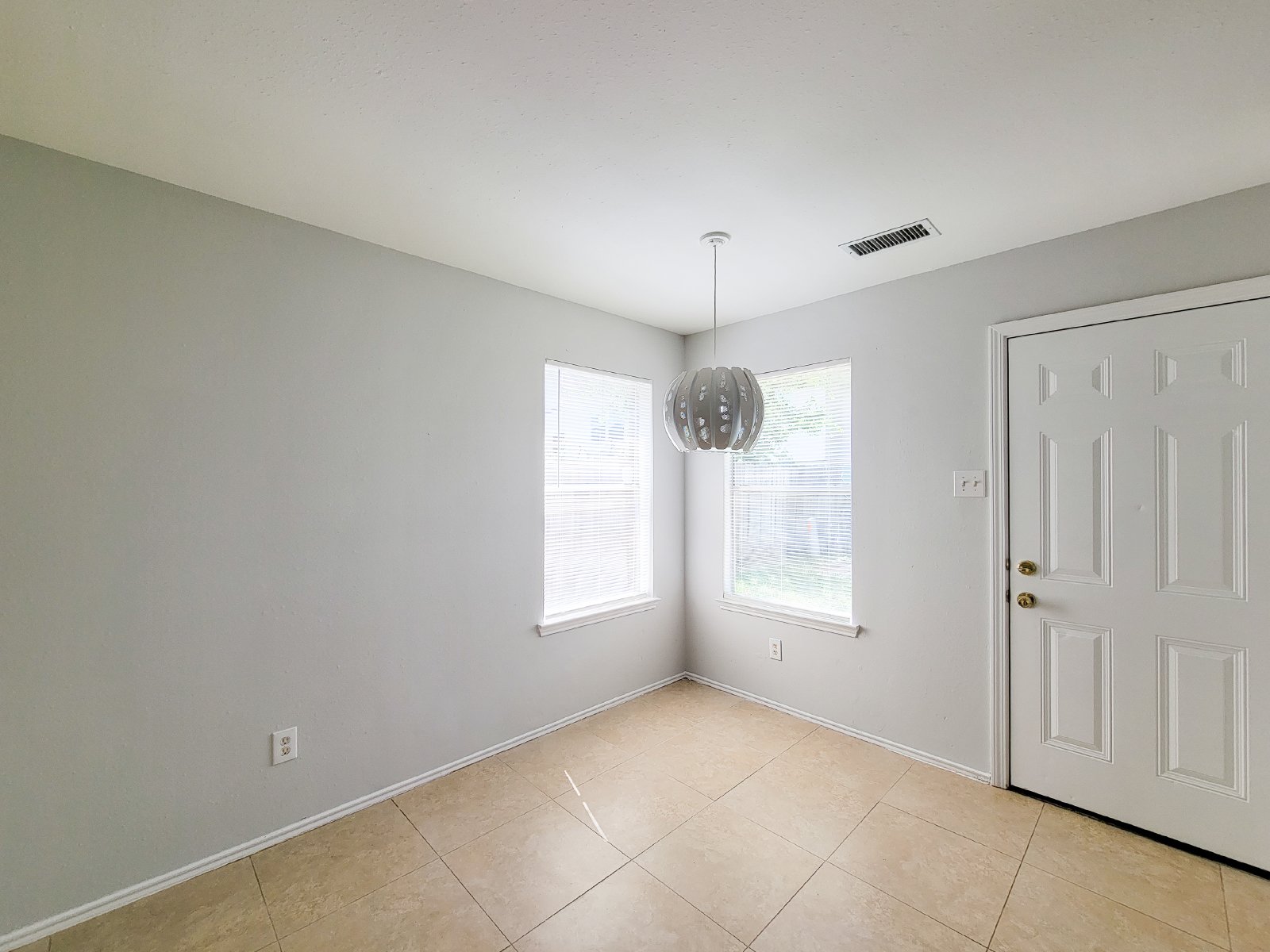 6 Bedroom Home for Rent in Katy TX 77449 | Westfield | 3.5 Baths | 2-Car Garage property image