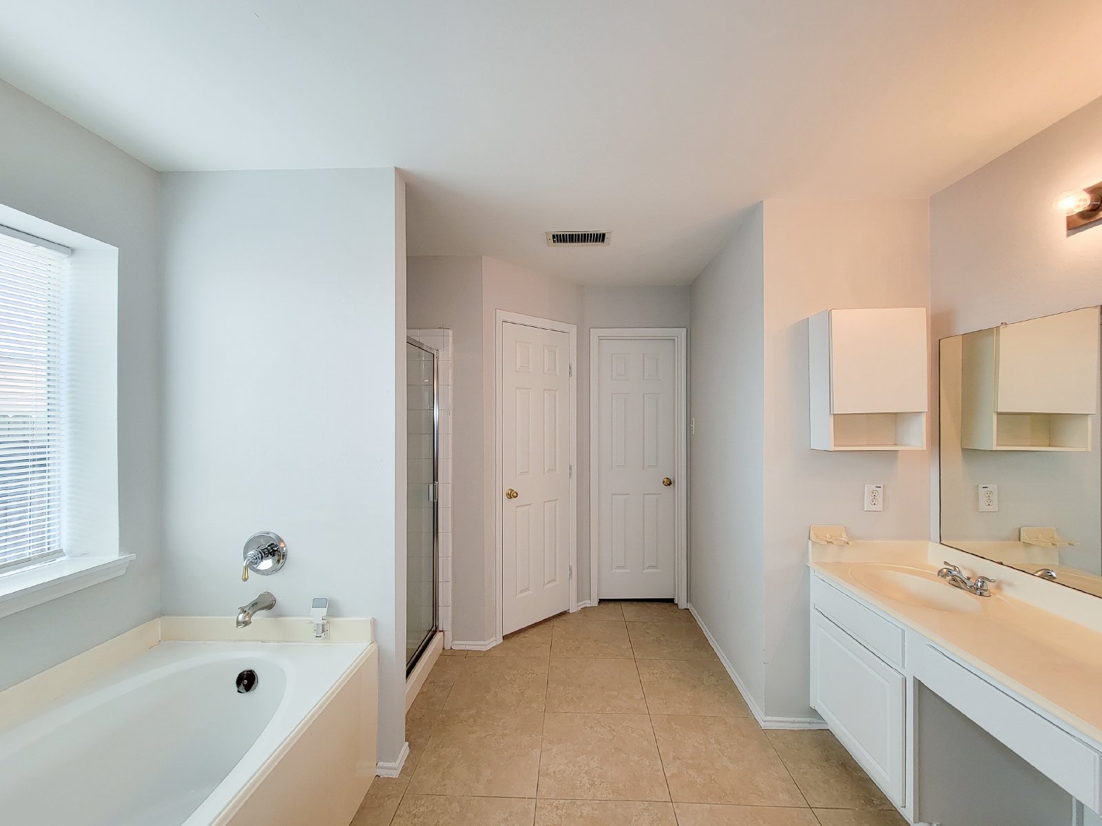 6 Bedroom Home for Rent in Katy TX 77449 | Westfield | 3.5 Baths | 2-Car Garage property image