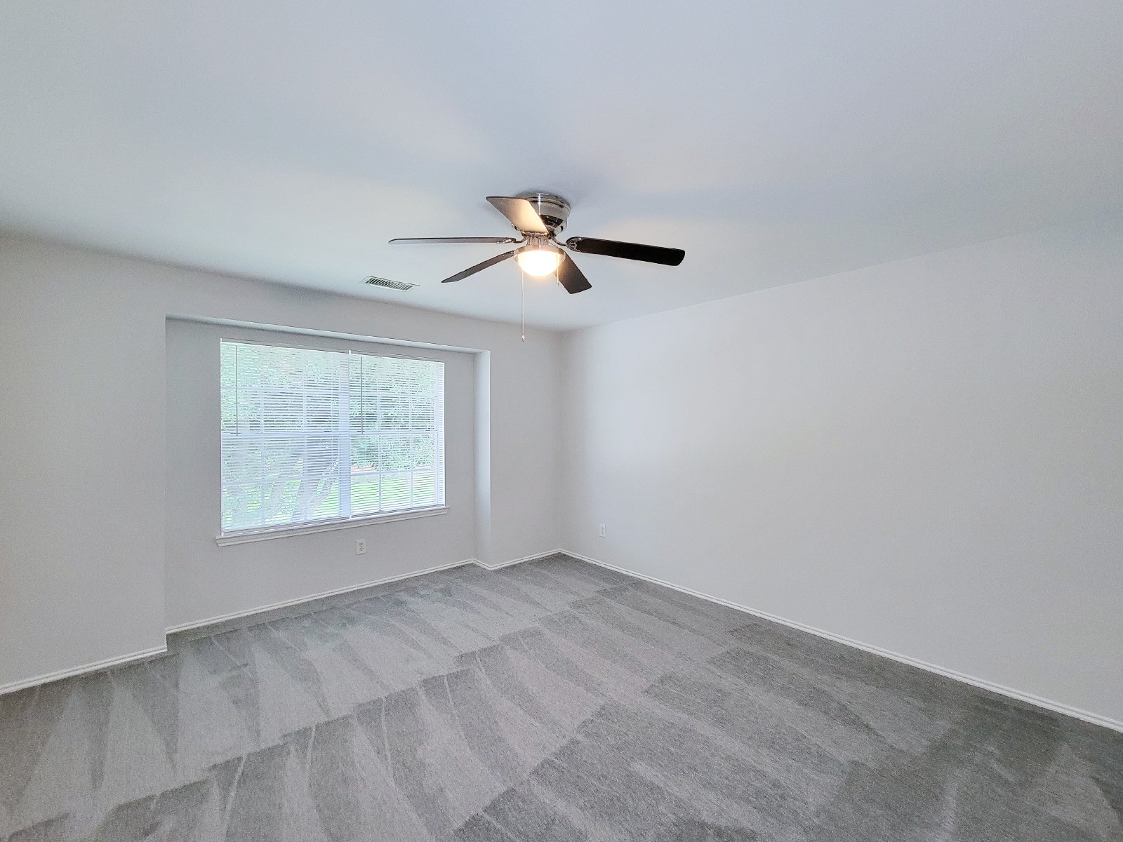6 Bedroom Home for Rent in Katy TX 77449 | Westfield | 3.5 Baths | 2-Car Garage property image