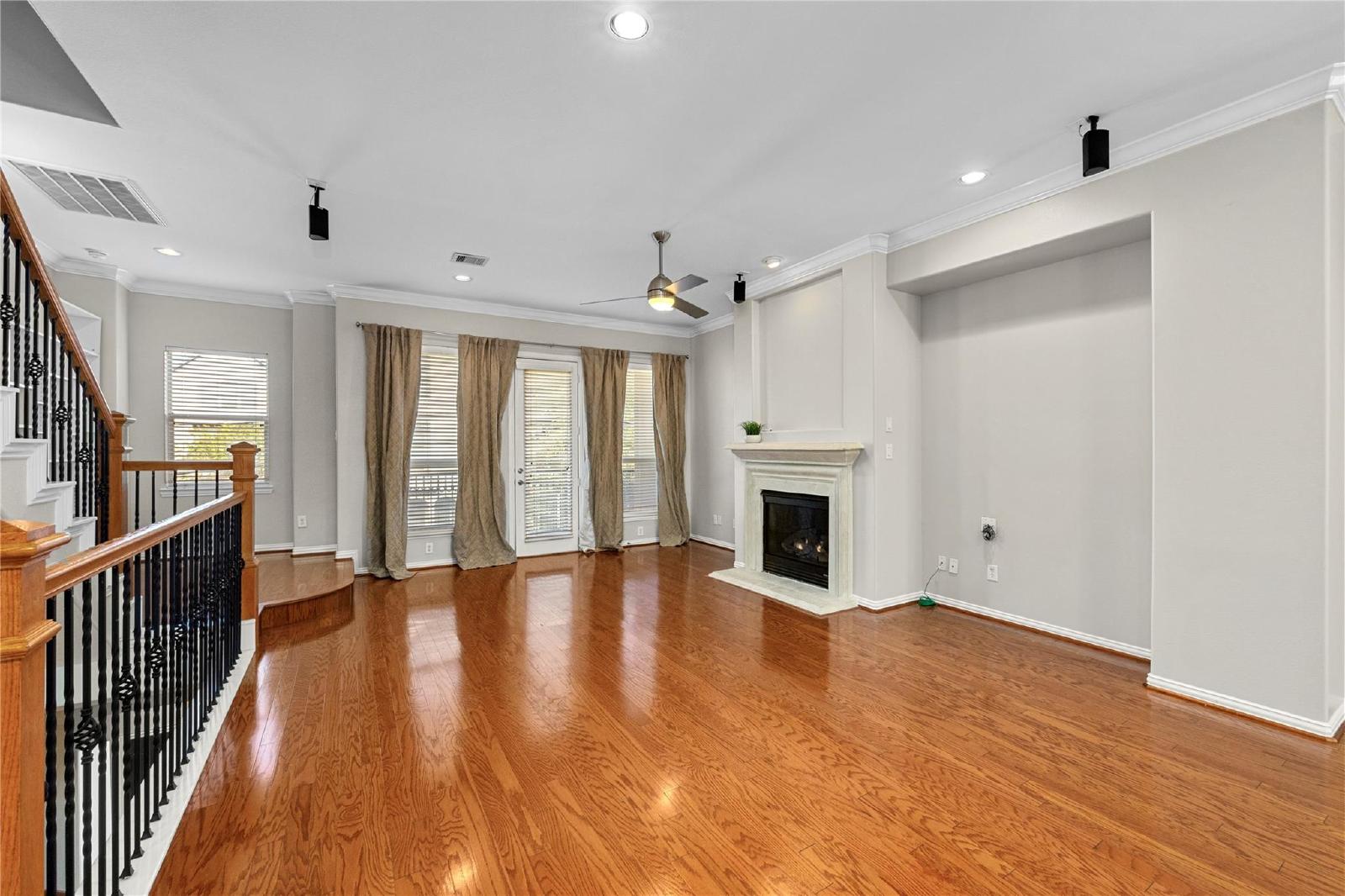3-Story Townhome in Midtown – 3BR/3.5BA with Private Balconies property image