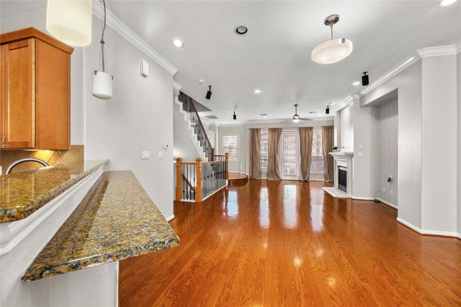 3-Story Townhome in Midtown – 3BR/3.5BA with Private Balconies property image