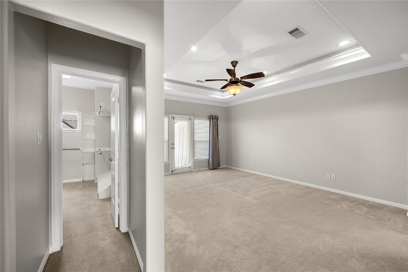 3-Story Townhome in Midtown – 3BR/3.5BA with Private Balconies property image