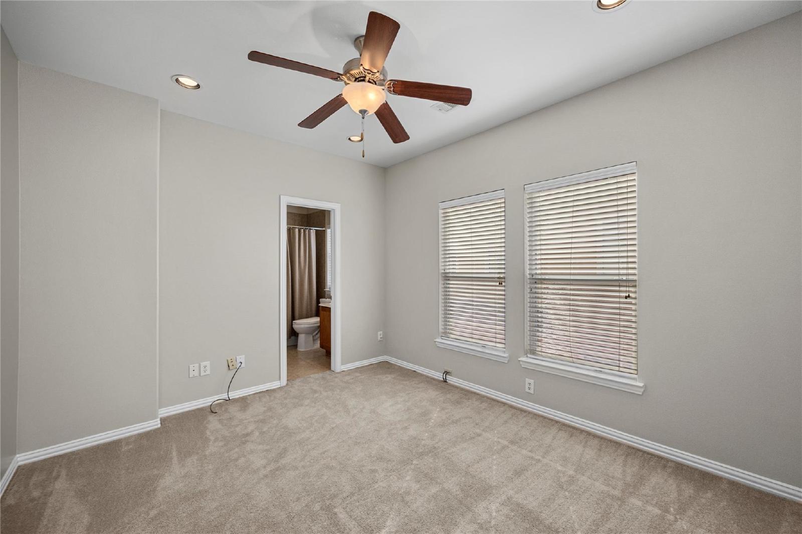 3-Story Townhome in Midtown – 3BR/3.5BA with Private Balconies property image