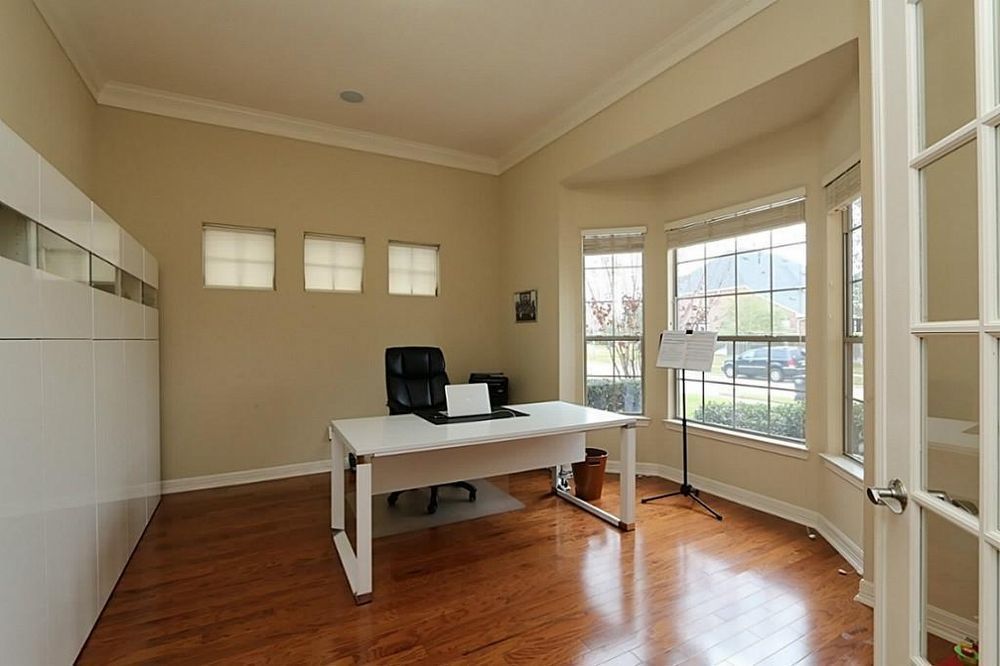 5 Bed Single-Family Home for Rent in Grand Lakes, Katy 77494 with Lake Views & Pool property image