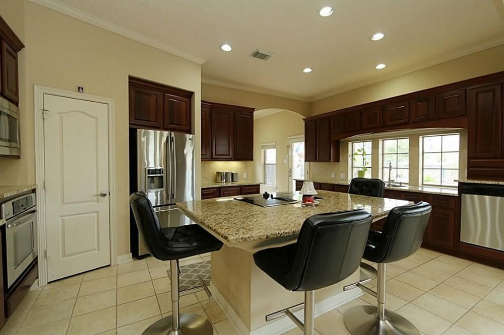 5 Bed Single-Family Home for Rent in Grand Lakes, Katy 77494 with Lake Views & Pool property image