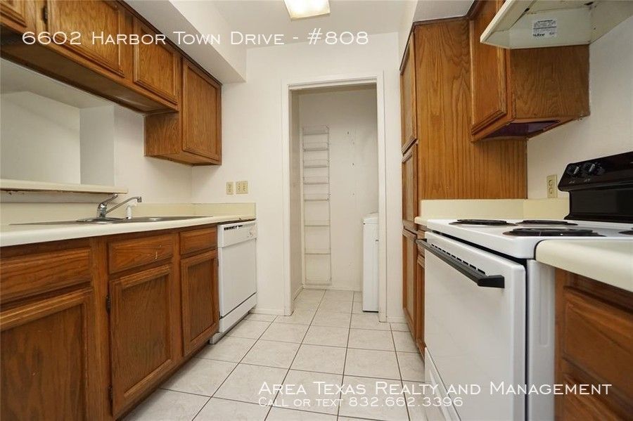 1 Bed Condo for Rent in 77036 | Harborgreen Condo property image