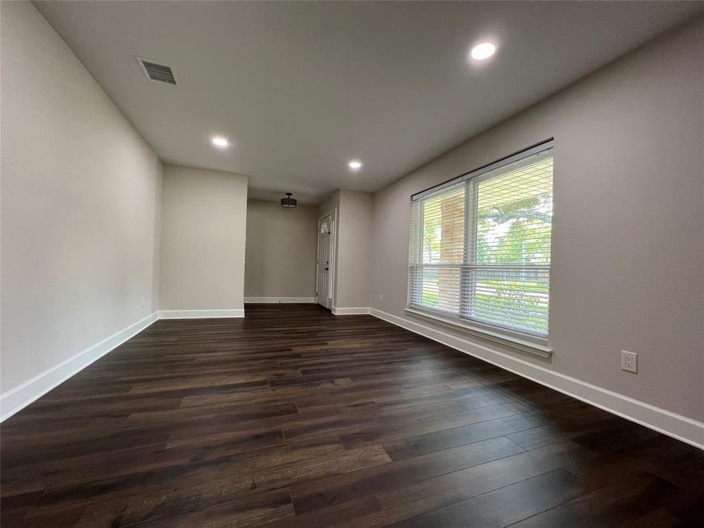 3 Bedroom Home for Rent in Houston 77096 | Updated Home with Large Backyard property image