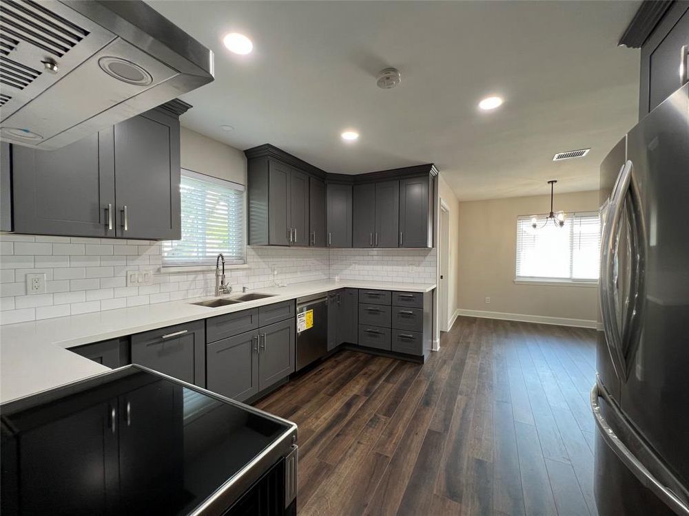 3 Bedroom Home for Rent in Houston 77096 | Updated Home with Large Backyard property image