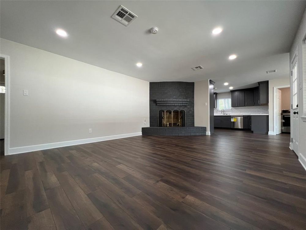 3 Bedroom Home for Rent in Houston 77096 | Updated Home with Large Backyard property image