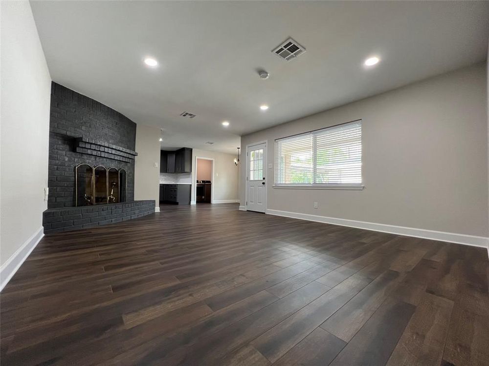 3 Bedroom Home for Rent in Houston 77096 | Updated Home with Large Backyard property image