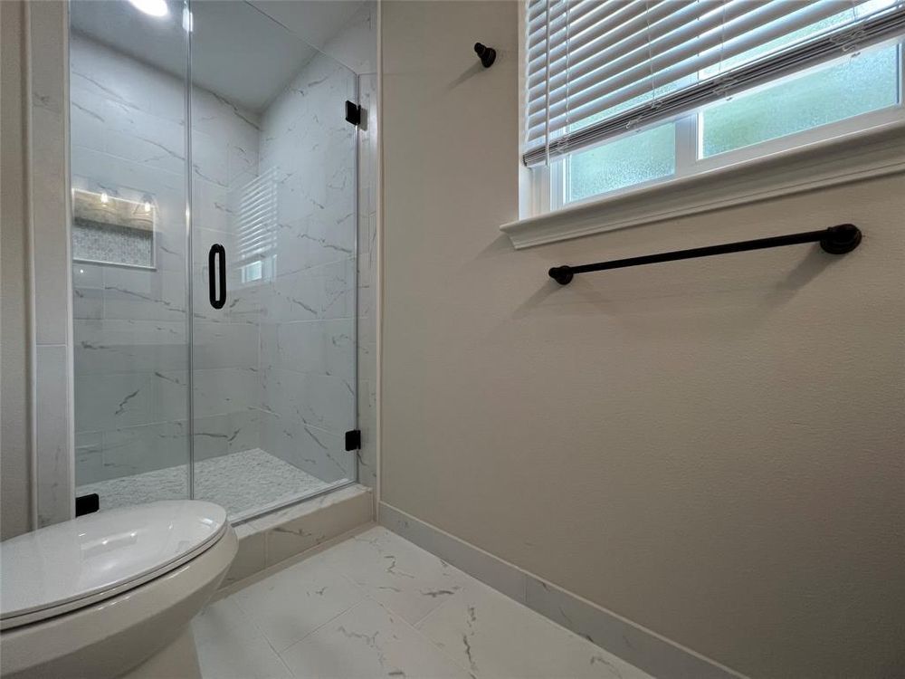3 Bedroom Home for Rent in Houston 77096 | Updated Home with Large Backyard property image