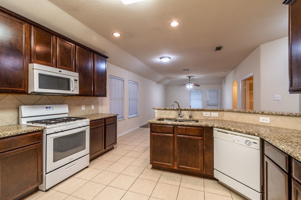 Charming 3-Bedroom Home in the Heart of Houston! property image