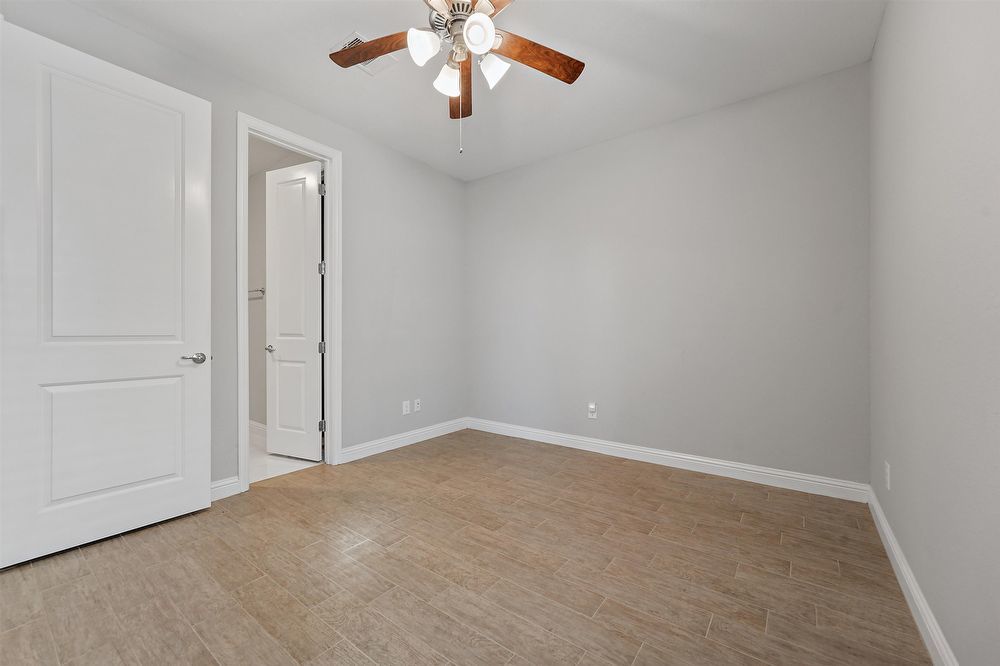3 Bed Free-Standing Home in Houston 77008 Near Heights property image