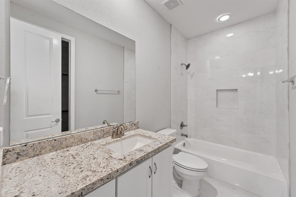 3 Bed Free-Standing Home in Houston 77008 Near Heights property image
