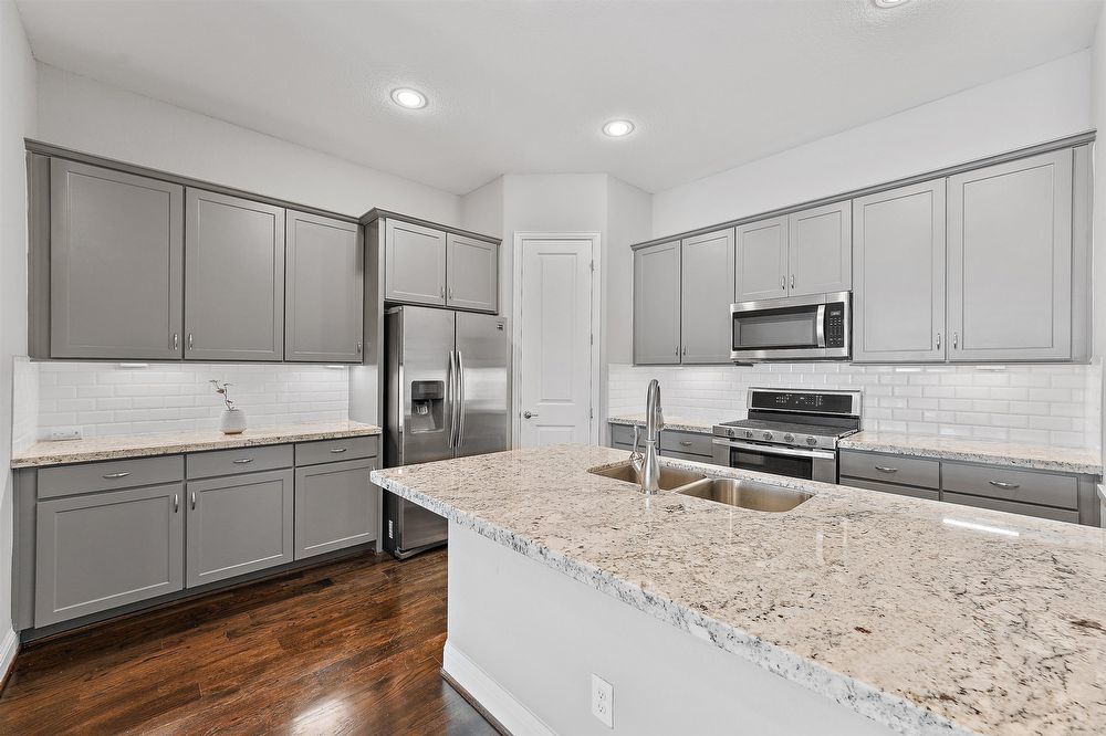 3 Bed Free-Standing Home in Houston 77008 Near Heights property image