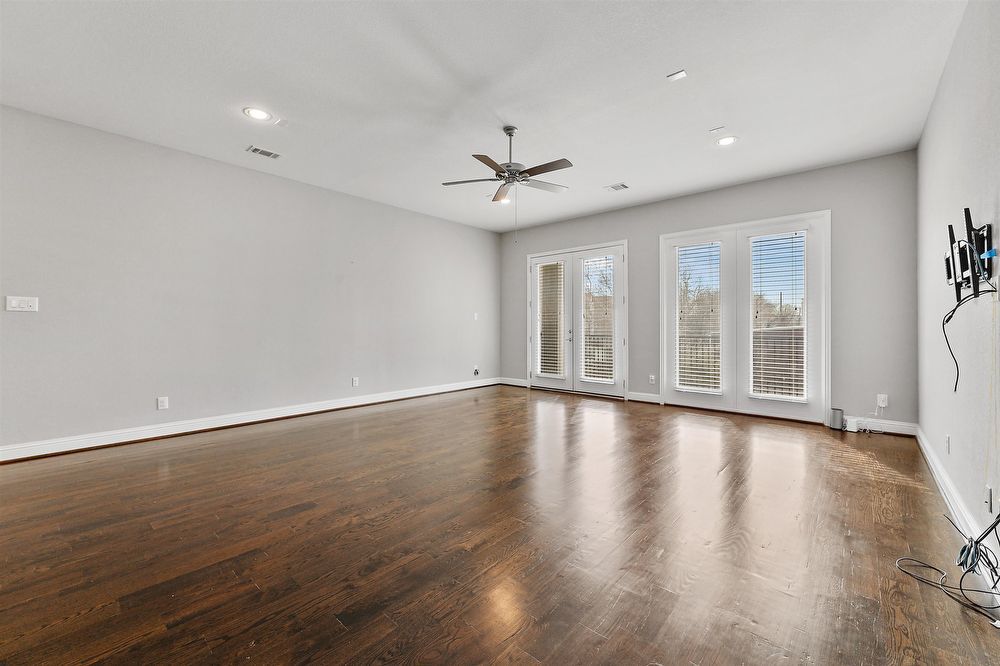 3 Bed Free-Standing Home in Houston 77008 Near Heights property image