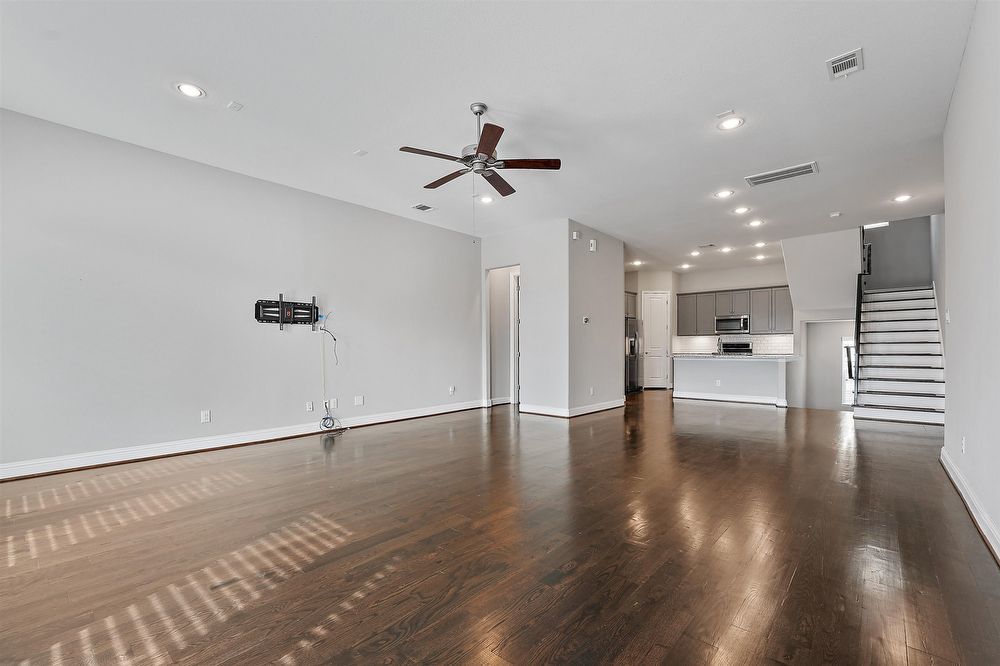 3 Bed Free-Standing Home in Houston 77008 Near Heights property image