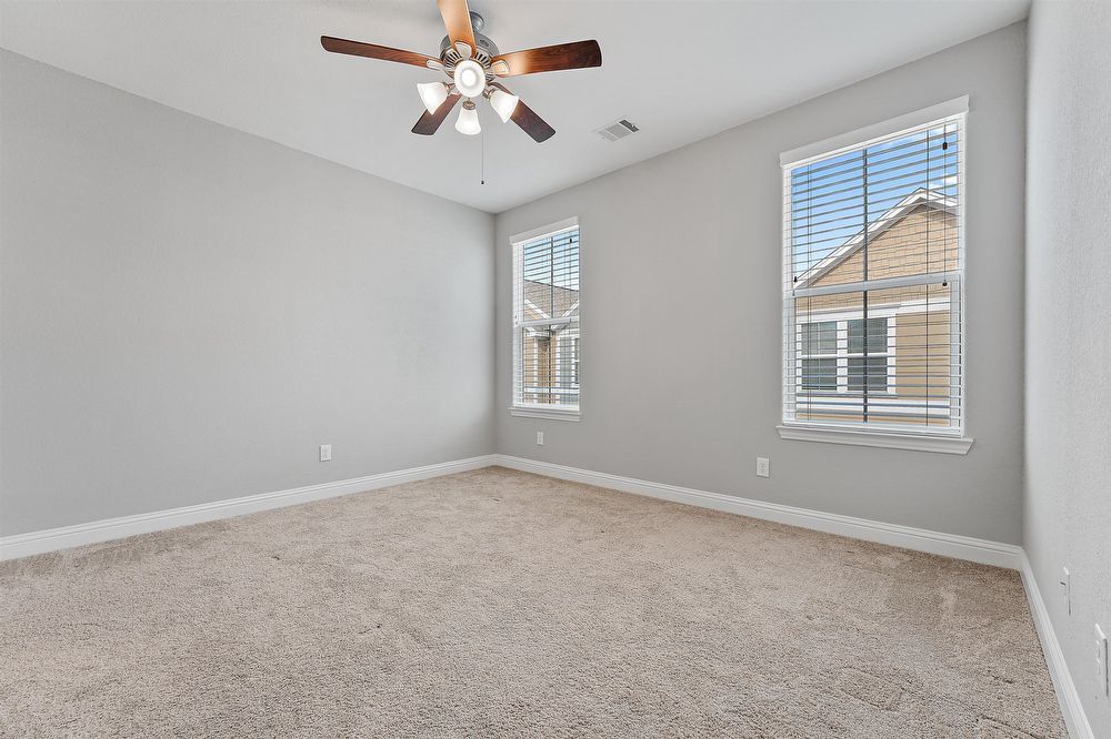 3 Bed Free-Standing Home in Houston 77008 Near Heights property image