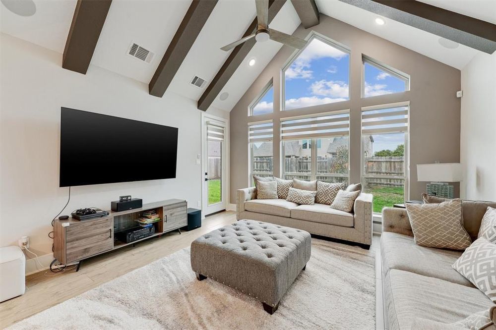 Welcome to Your Dream Home in The Vibrant Community of Elyson! property image