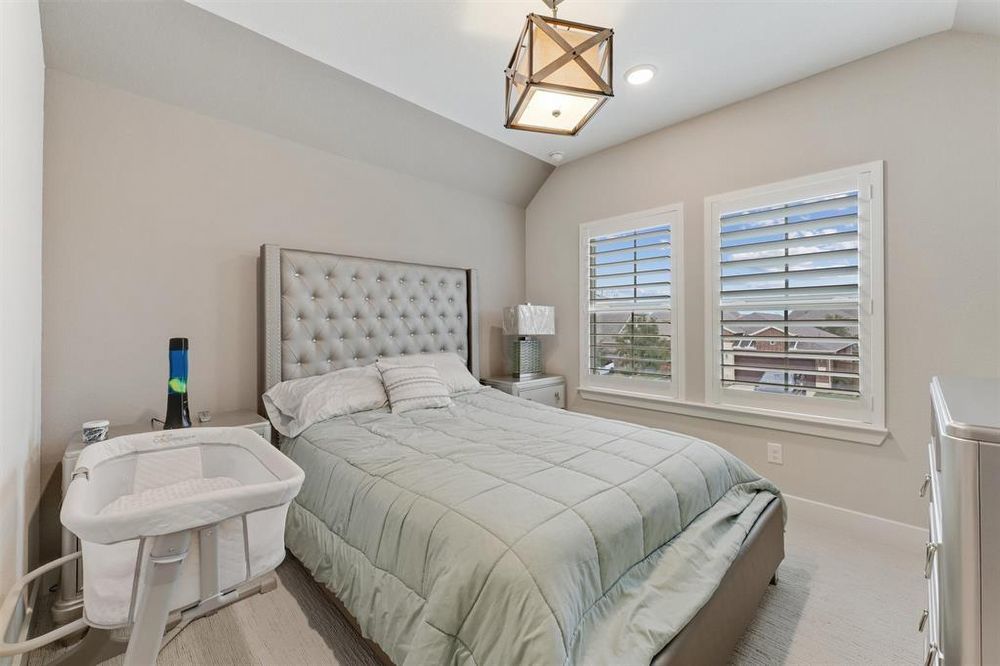 Welcome to Your Dream Home in The Vibrant Community of Elyson! property image